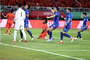 体坛：国奥队在与马来西亚的热身赛后加踢点球大战，国奥3比4告负